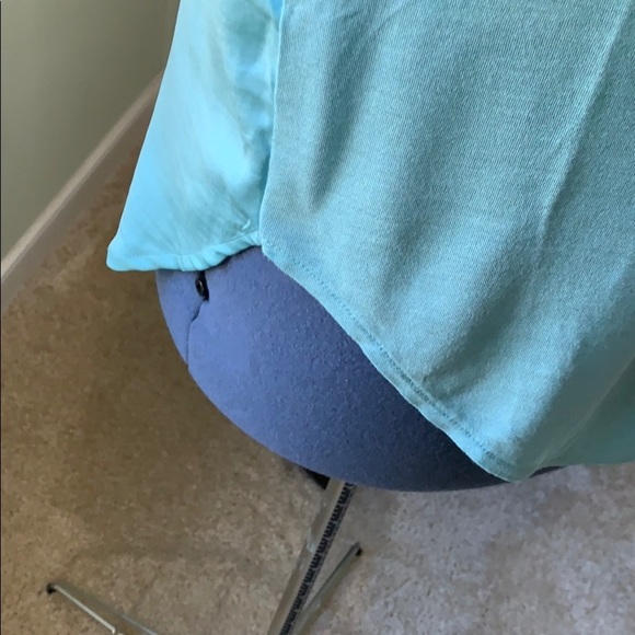 Old Navy Mixed Media Top NWT Size L - Picture 3 of 6